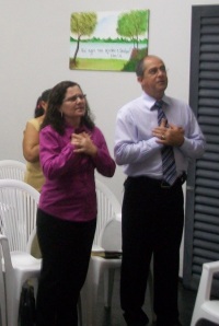 Bispo Saul Moreira Lima e esposa (preletor do dia 10-10-2009)